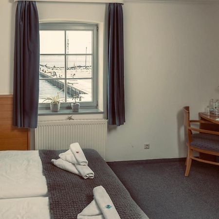 Hiddenseer Hotel Stralsund Exterior foto