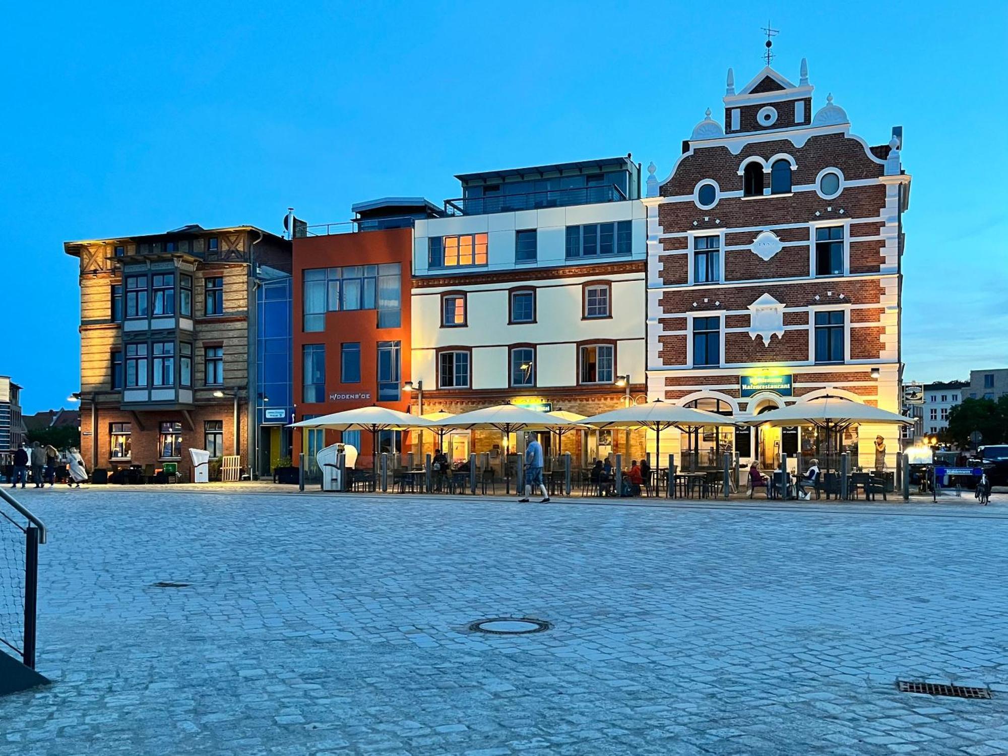 Hiddenseer Hotel Stralsund Exterior foto